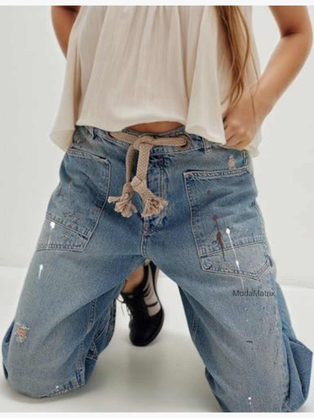 Mid-Low Rise Barrel Jeans with Drawstring Elastic Waist - Picture 5 of 7